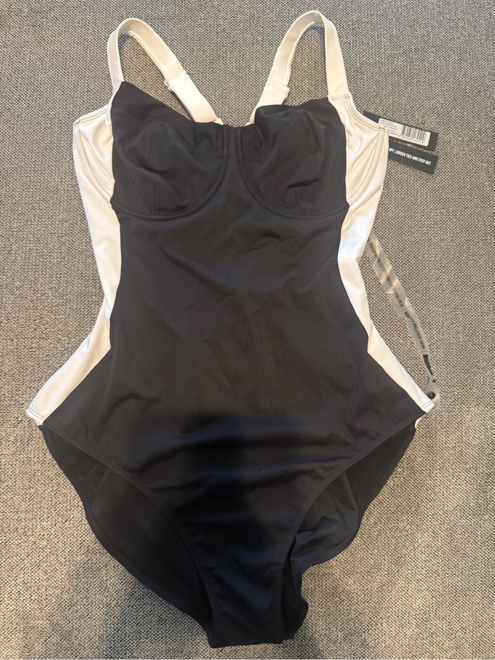 TA3 Lifty Contour Black And White One Piece XLong Shapewear Swimsuit 2x D/DD